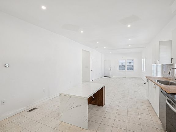 3rd image of 81 Bemis Rd #1