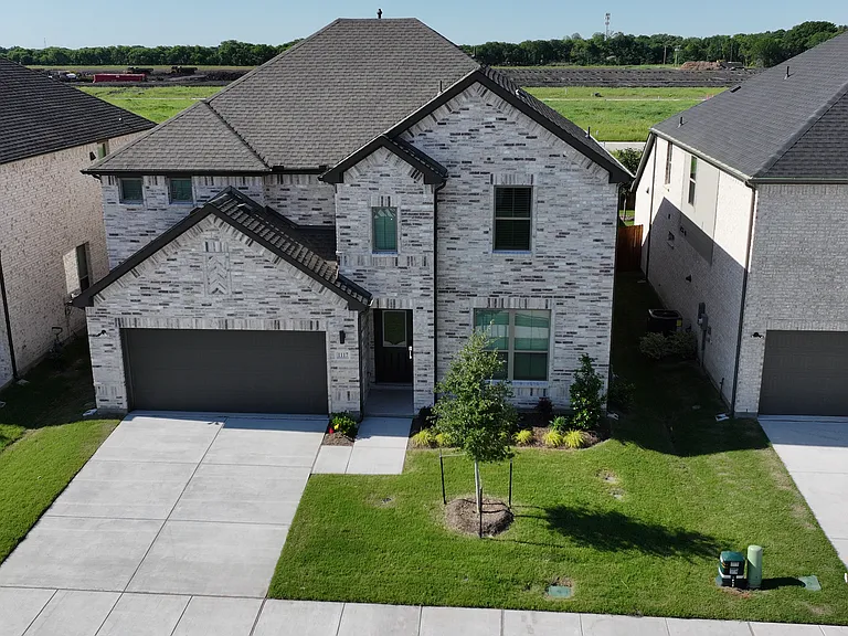 1117 Sunward Rd — Photo 1
