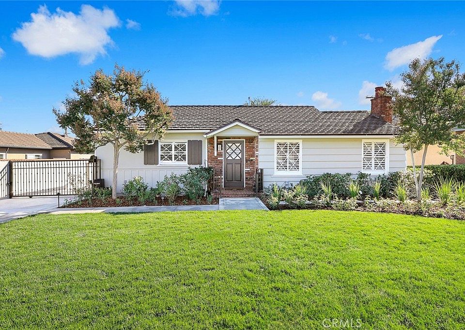 1st image of 1004 Coronado Dr