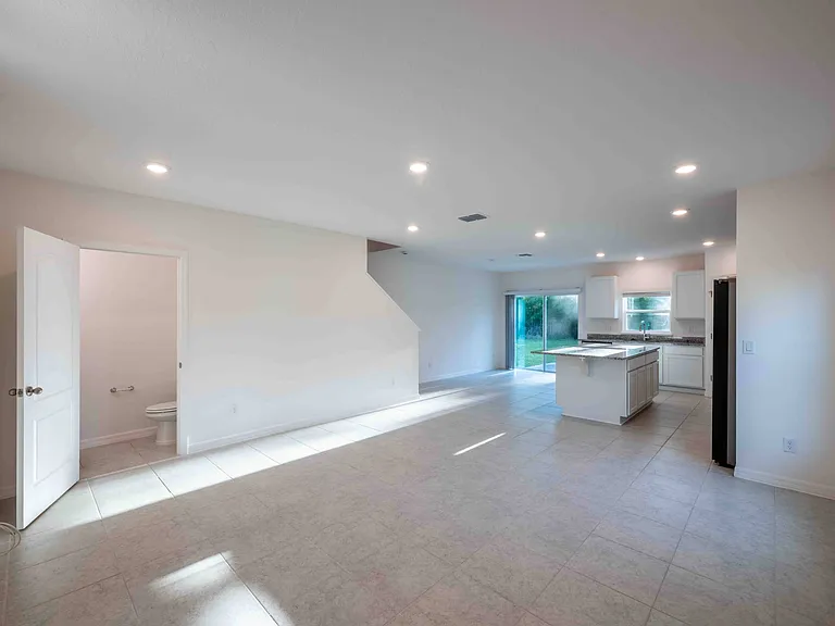 3279 Penny Cove Ln — Photo 11