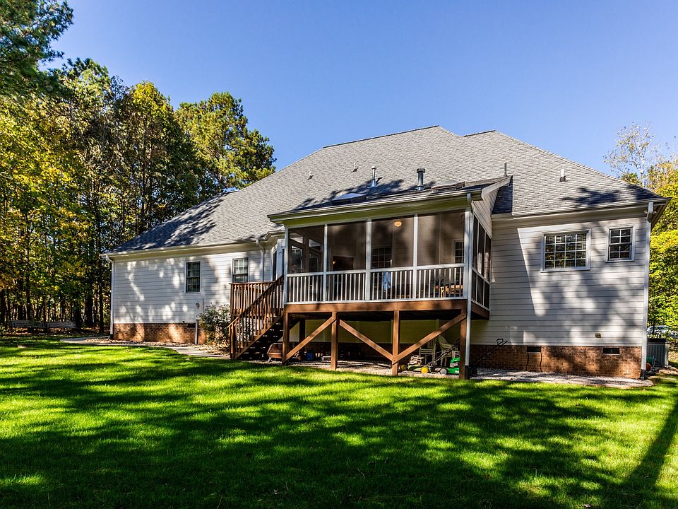 2nd image of 4204 Crescent Ridge Dr