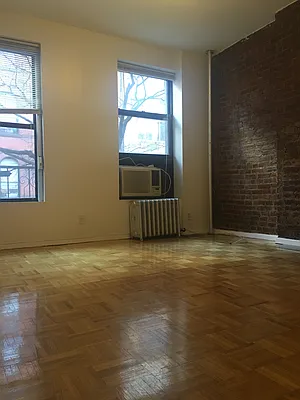 Rented by Team Gotham | media 26