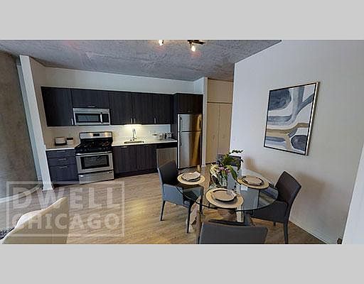 3rd image of 1300 S Wabash Ave Ste 1