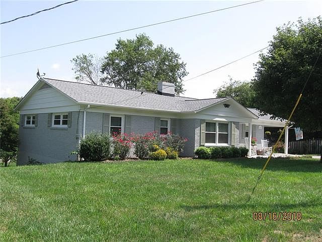 1st image of 808 Meadowood Dr NE