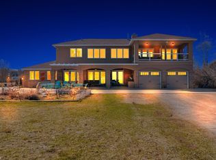 2235 Lakeshore Rd, Harbor Beach, MI 48441