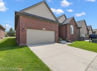 36520 Eton Ct, Clinton Township, MI 48035