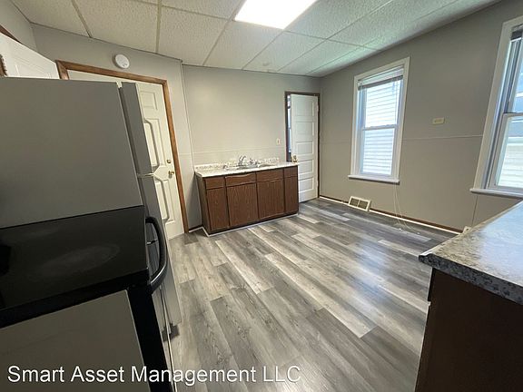 5th image of 3754 E Edgerton Ave