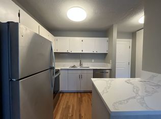 15827 NE Glisan St #12, Portland, OR 97230