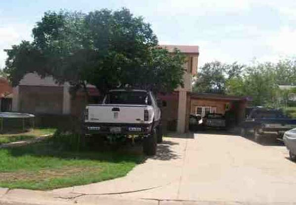 2nd image of 607 Wimberley Rd