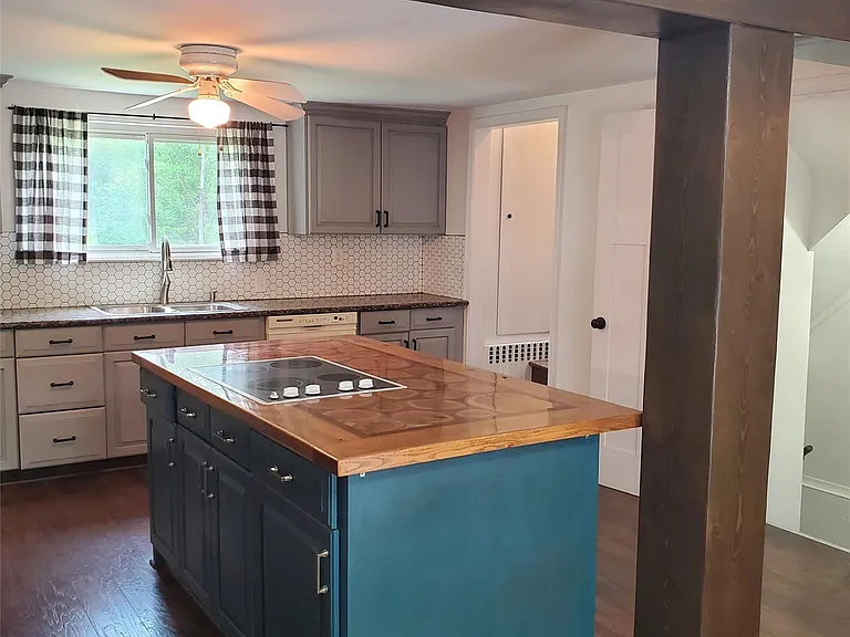 249 W Buell Rd E — Photo 15