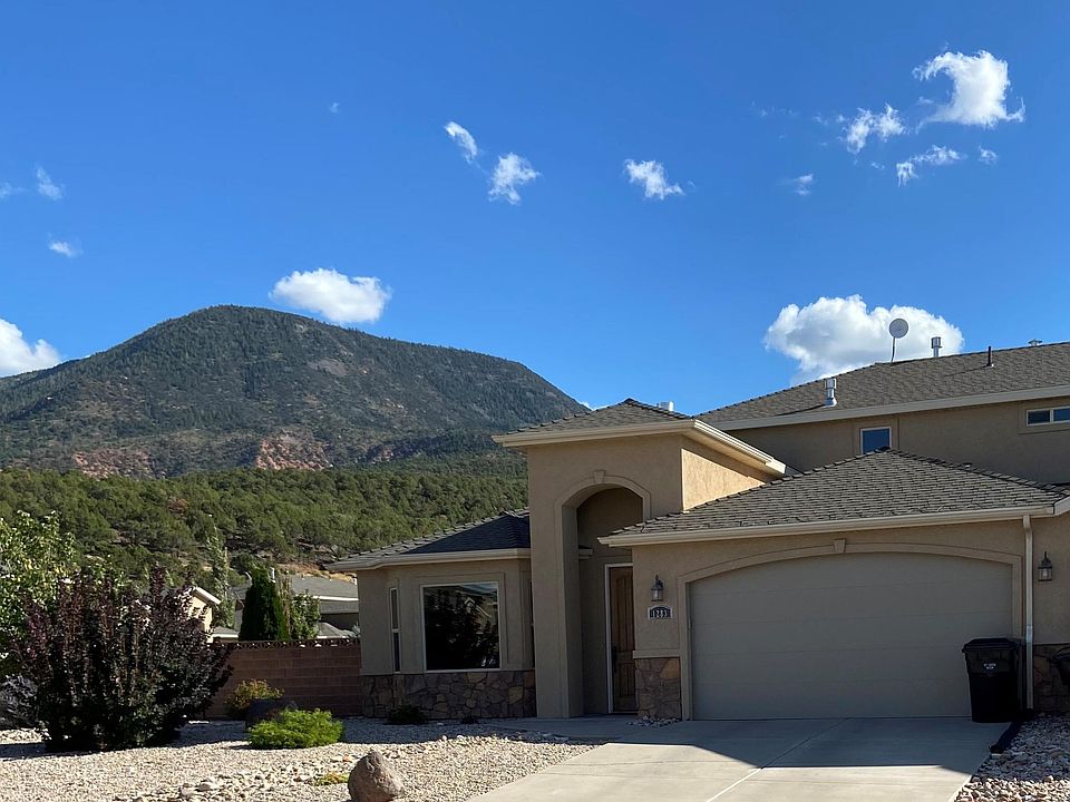 Home has beautiful view of Cedar Mountain
