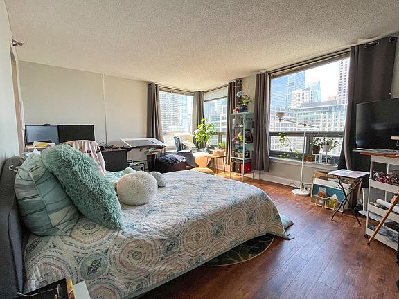 2nd image of 440 N Wabash Ave APT 2303