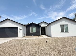 4846 E Downing Cir, Mesa, AZ 85205