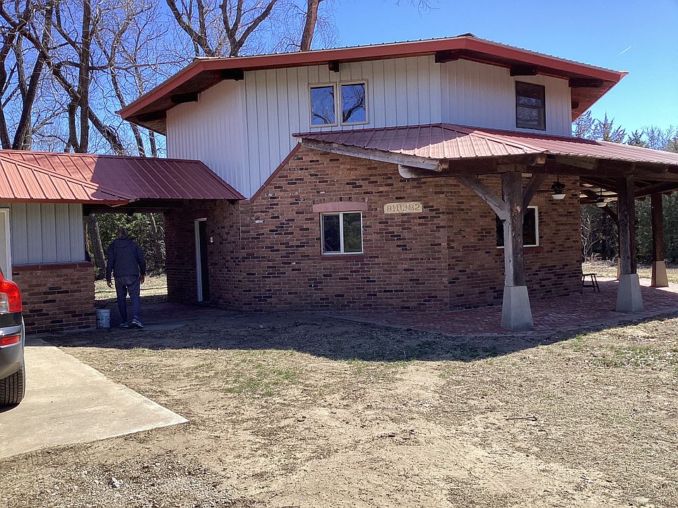 1st image of 811 W 82nd Ave