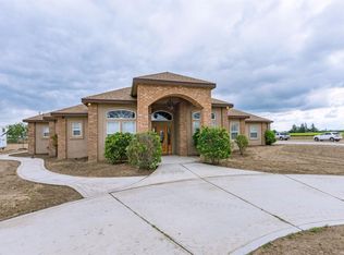 6251 E American Ave, Fresno, CA 93725