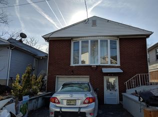 153 Weigands Ln FLOOR 2, Secaucus, NJ 07094