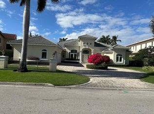 257 Royal Palm Way, Boca Raton, FL 33432