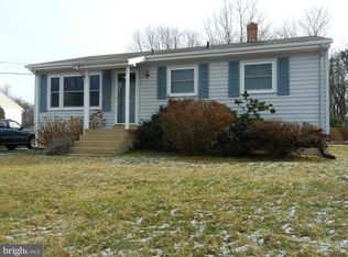 17530 Harmony Church Rd, Hamilton, VA 20158