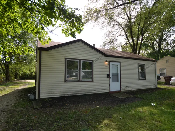110 Edison Rd, Joliet, IL 60433