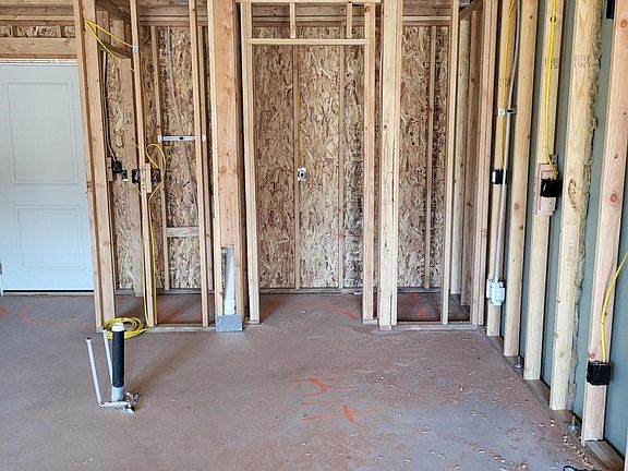 5th image of 3358 E Elkhorn Ln #2038