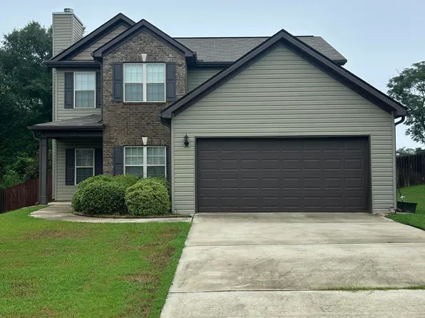 196 Amelia Dr, Byron, GA 31008