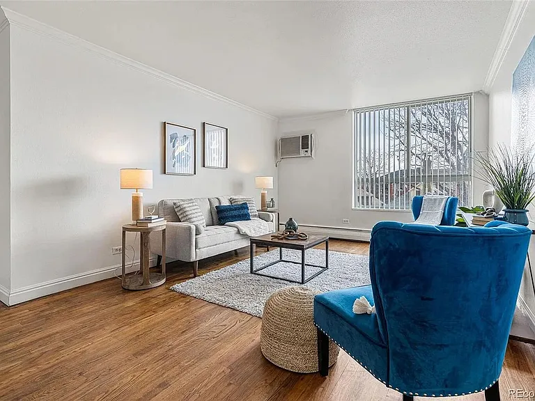 1390 N Emerson St #508 — Photo 4