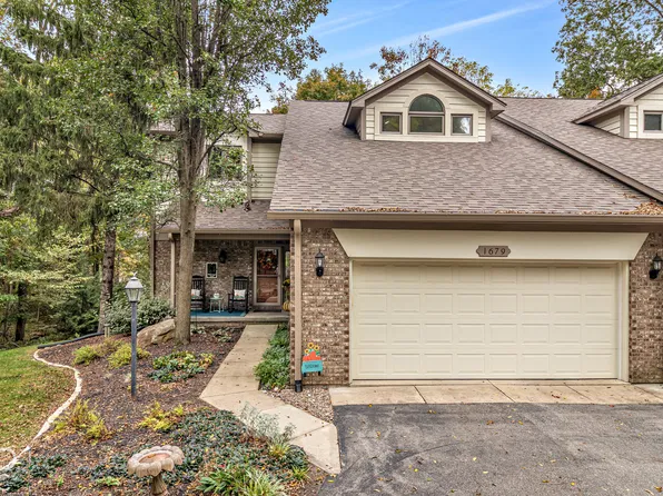 1679 Walnut Trce #A, Greenfield, IN 46140