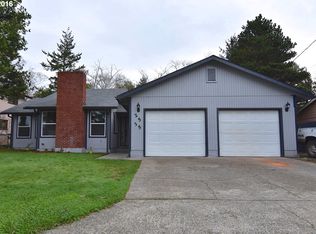 2535 Pine St, North Bend, OR 97459