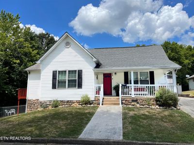 609 W 3rd Ave, Lenoir City, TN, 37771