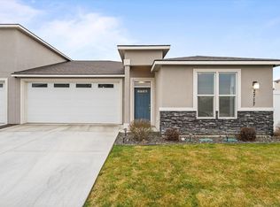 2717 Serenity Ct, West Richland, WA 99353