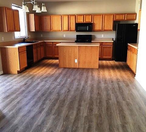 5th image of 1182 Matt Moore Ct