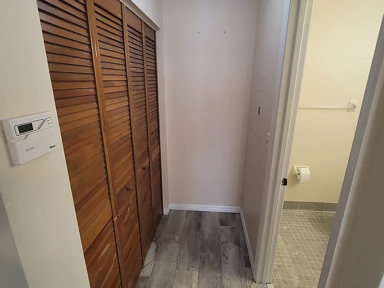 456 Hunter Cir — Photo 6