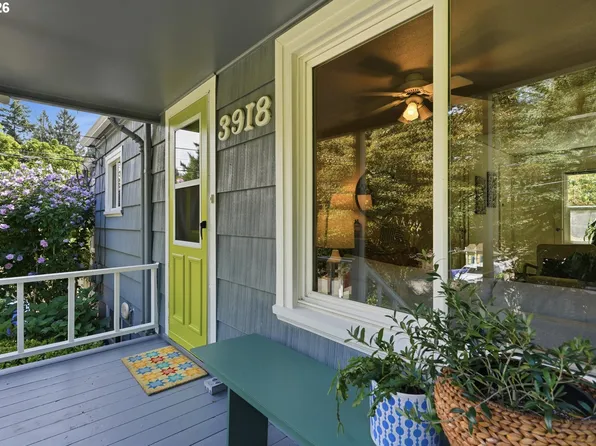 3918 SW Cullen Blvd, Portland, OR 97221