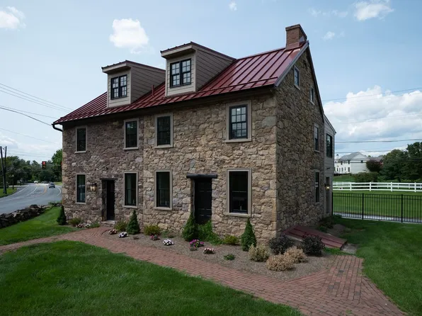 1243 Valley Forge Rd, Phoenixville, PA 19460
