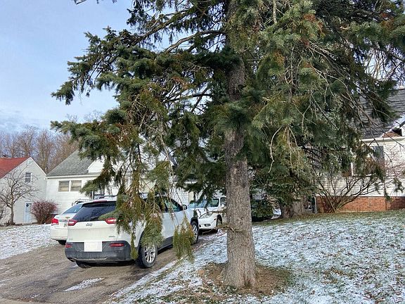 2nd image of 24665 Donover Rd