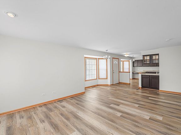 5th image of 728 Kresswood Dr #728