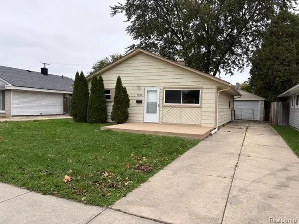 8003 Monroe Blvd, Taylor, MI 48180