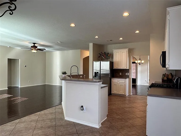 1707 Magnolia Lk — Photo 17