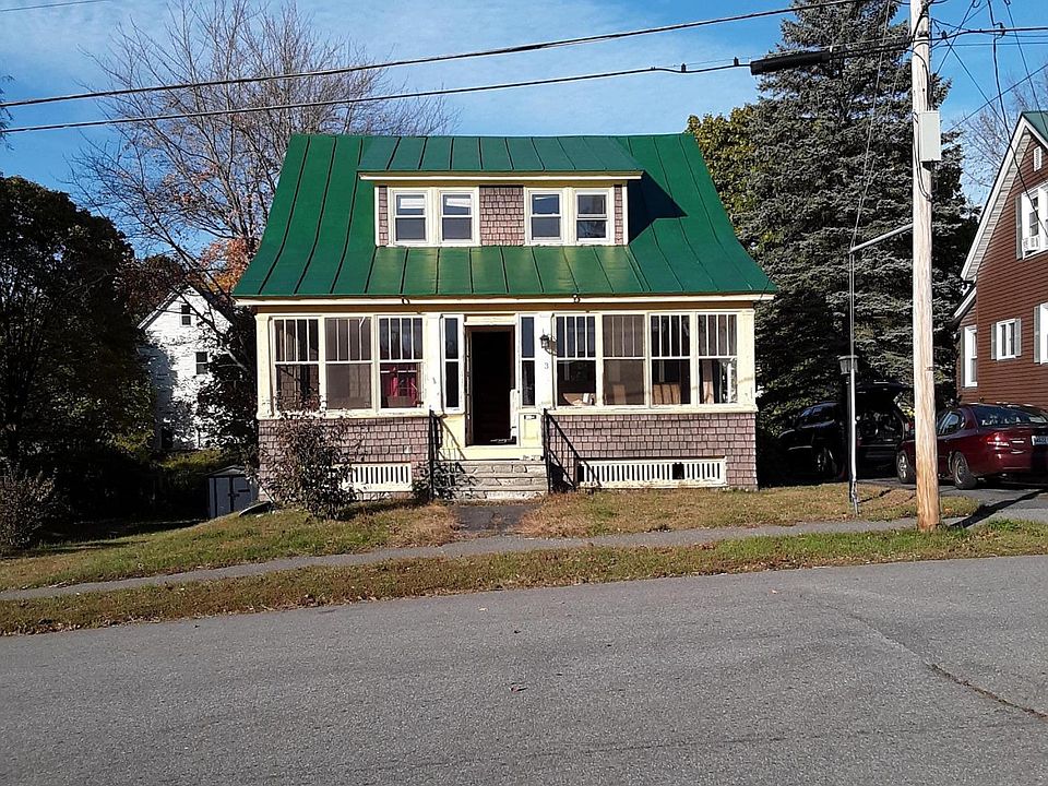 2nd image of 3 Columbia Rd