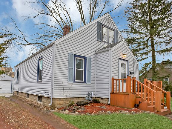 2nd image of 726 Leonard Ave