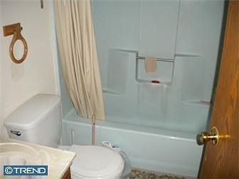 3rd image of 319 Kennebec St