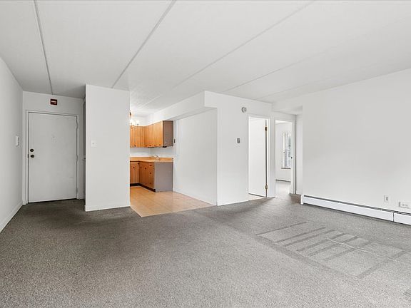 5th image of 5125 Blodgett Ave APT 218-T