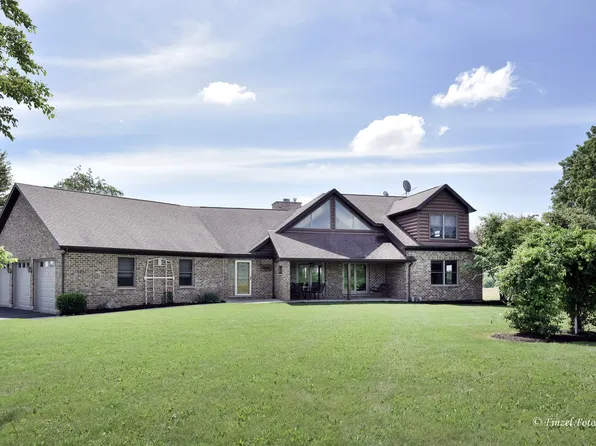12505 Beaverton Rd, Poplar Grove, IL 61065