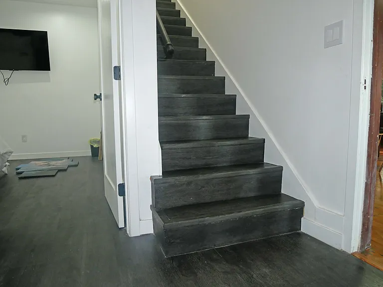 2215 8th Ave — Photo 25