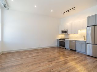 2030 N Oakley Ave #1F, Chicago, IL 60647