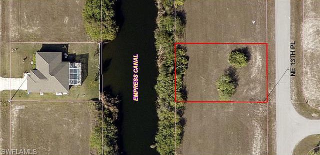 1st image of 1718 NE 13th Pl