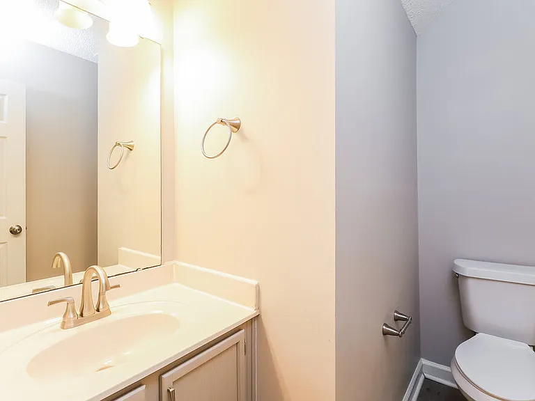 326 Kingville Dr — Photo 16