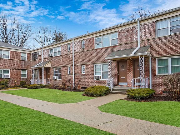 2nd image of 198-33 Dunton Ave #2