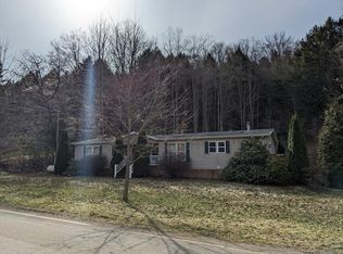 672 N Hollow Rd, Coudersport, PA 16915