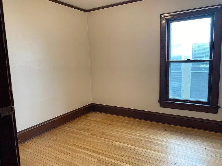 3335 N Oakland Ave #1 — Photo 4